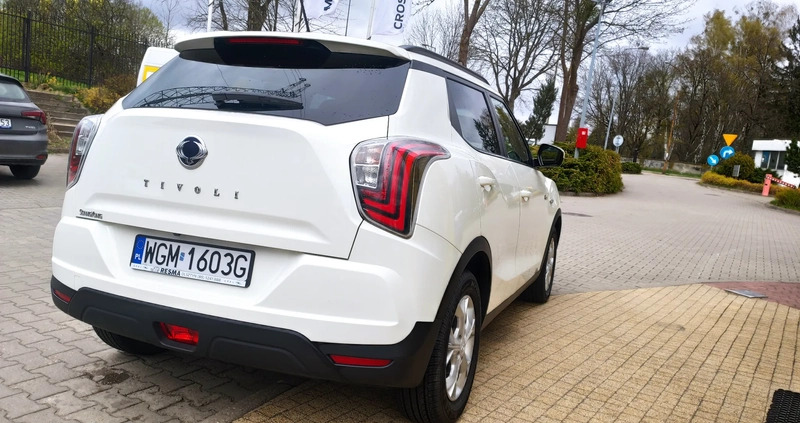 SsangYong Tivoli cena 74800 przebieg: 33538, rok produkcji 2021 z Chociwel małe 211